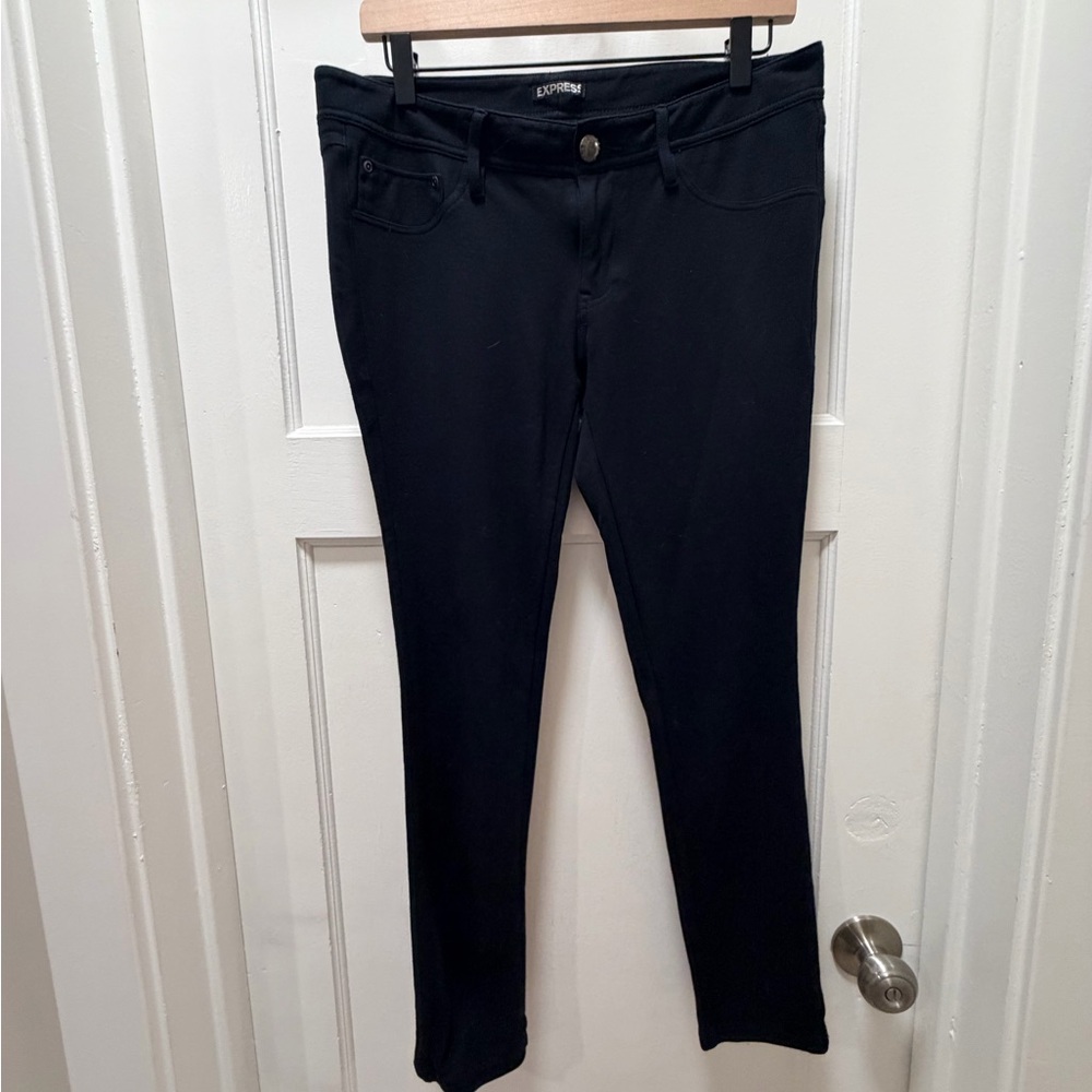 Y2K Express Low Rise Jeggings Size M – Black